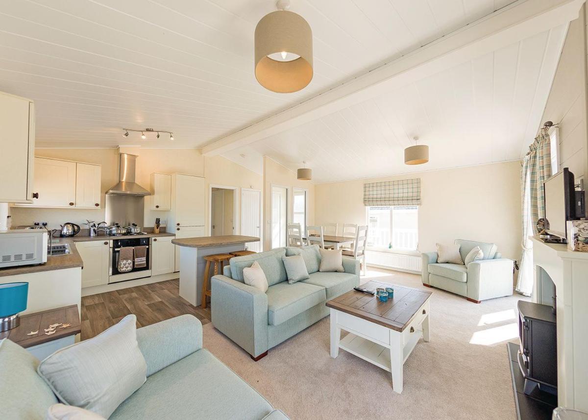 Mundesley Holiday Village Exterior photo