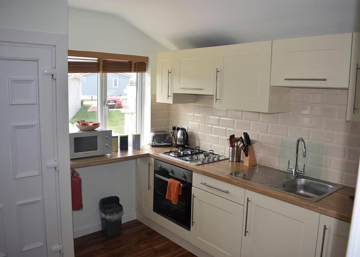 Mundesley Holiday Village Exterior photo